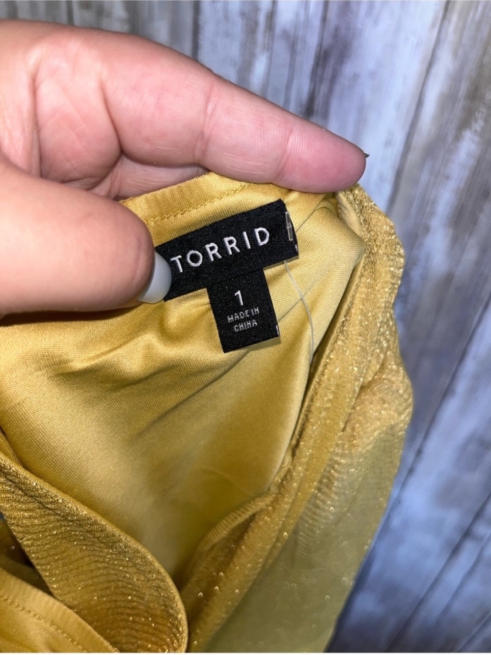 Torrid Gold Metallic Glitter Surplice Wrap Peplum Top 1X NWT - Picture 4 of 8
